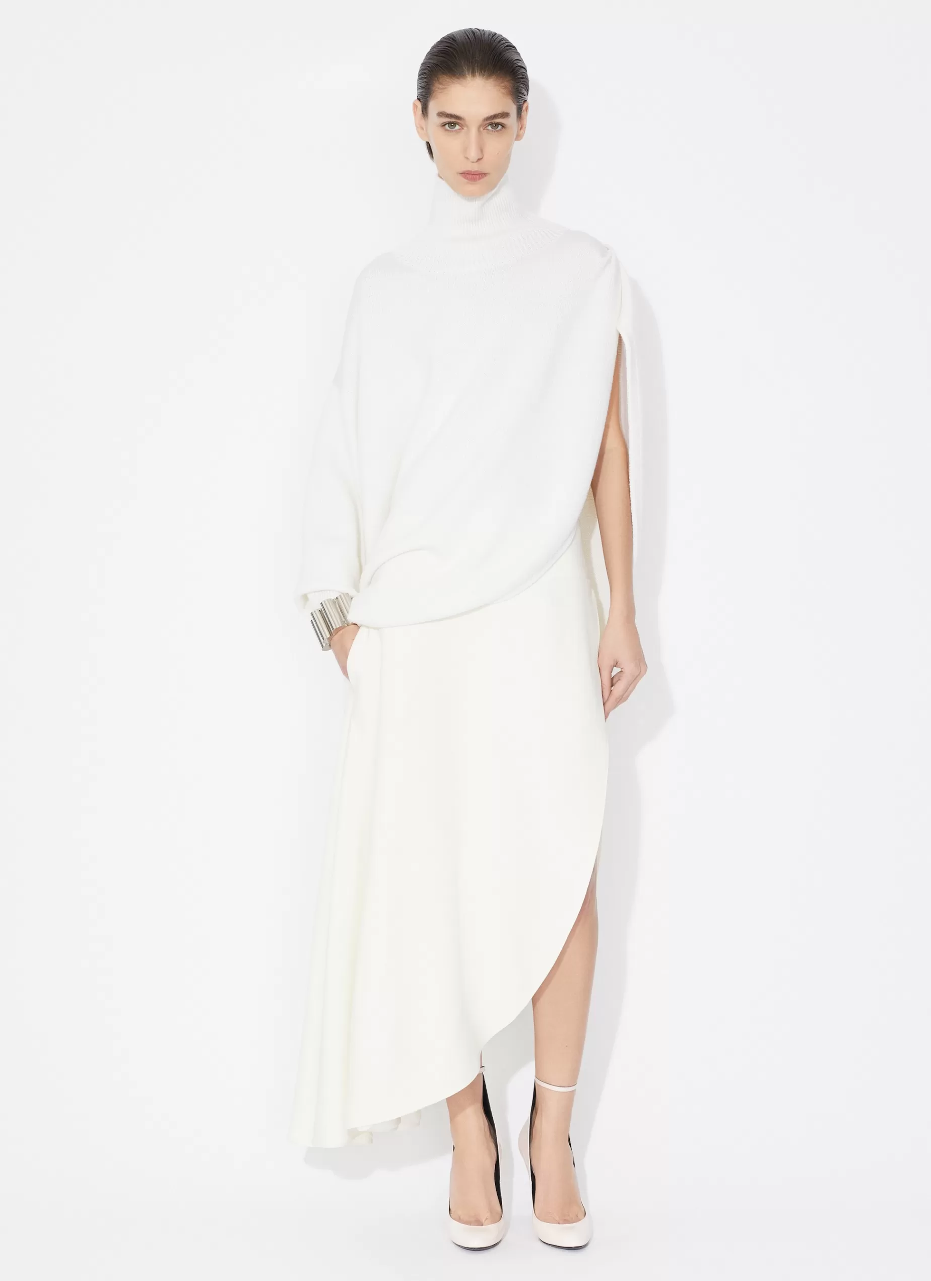 Alaïa ASYMMETRISCHER STRICKPULLOVER MIT CAPE< Strickwaren | Pullover & Cardigans