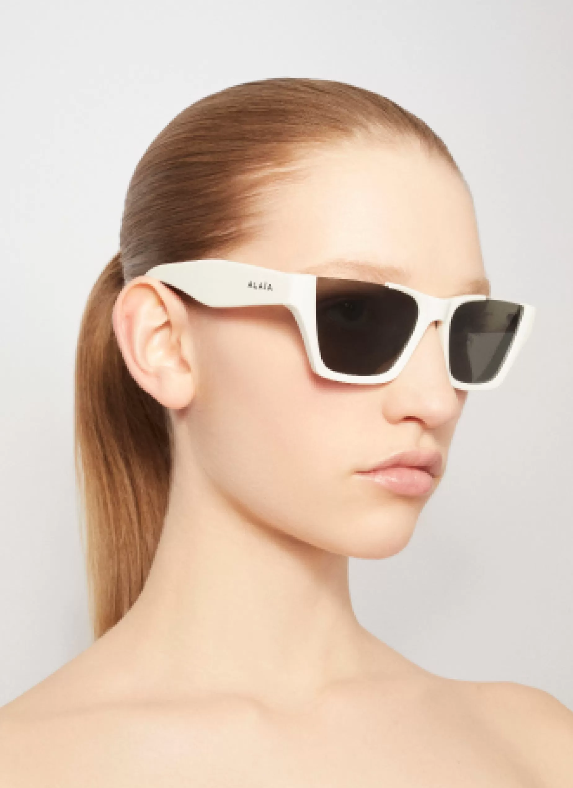 Alaïa RECHTECKIGE SONNENBRILLE< Sonnenbrillen