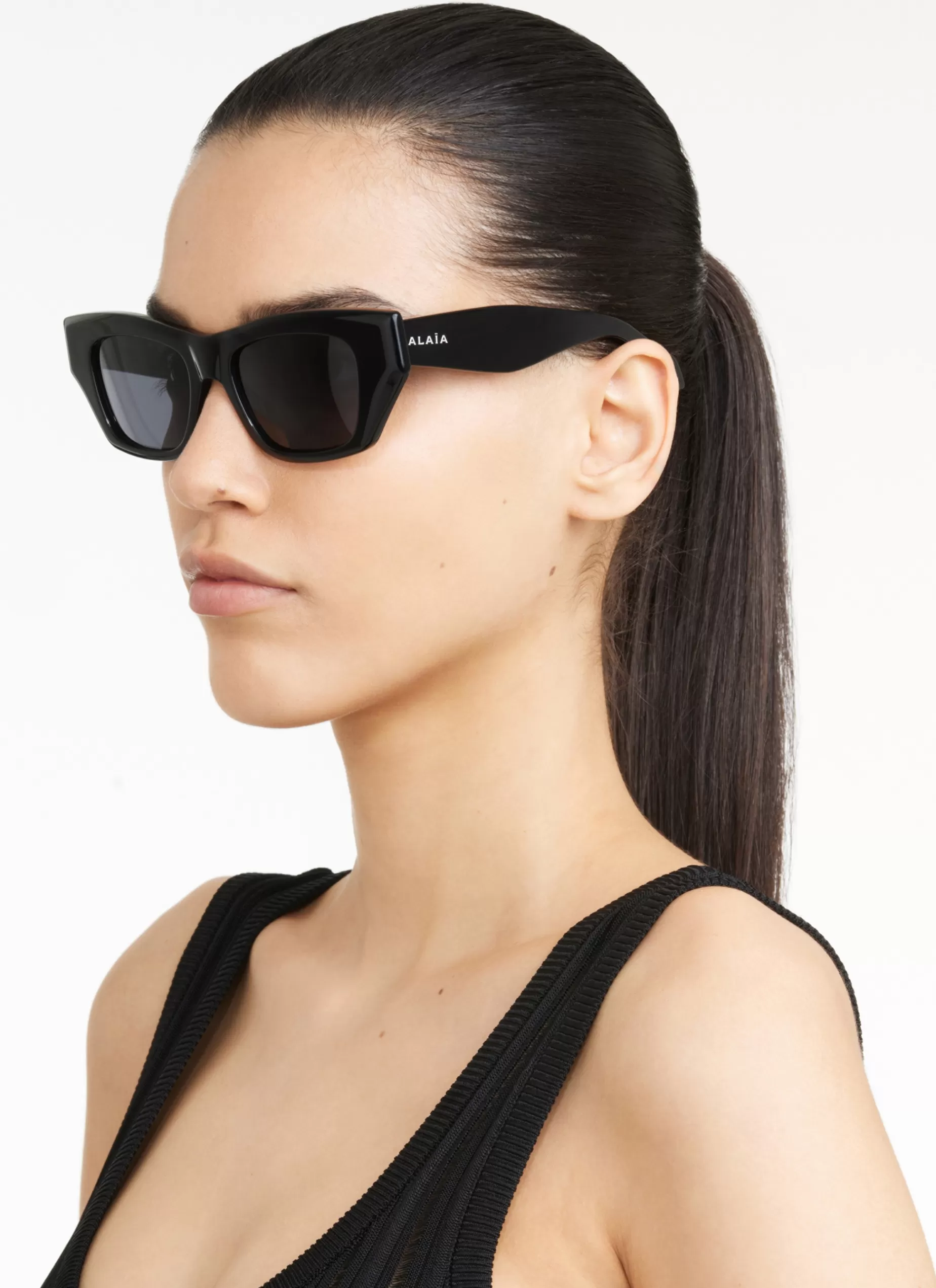 Alaïa RECHTECKIGE SONNENBRILLE< Sonnenbrillen