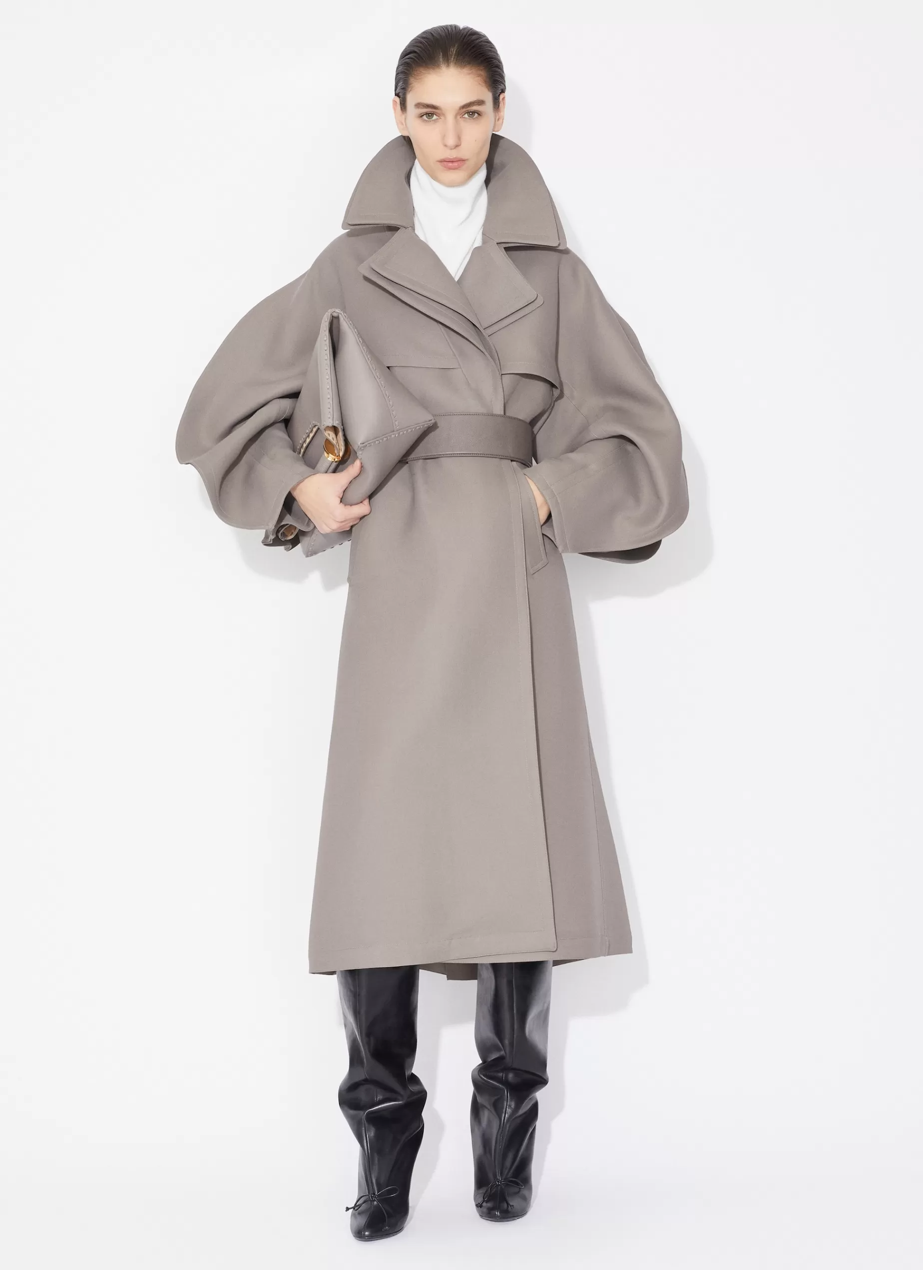 Alaïa TRENCHCOAT< Mäntel & Jacken